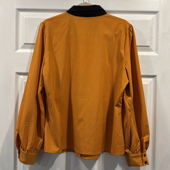 NWT New Lindy Bop Puff Sleeve Bouse Top Size UK 16 XL - Picture 8 of 8